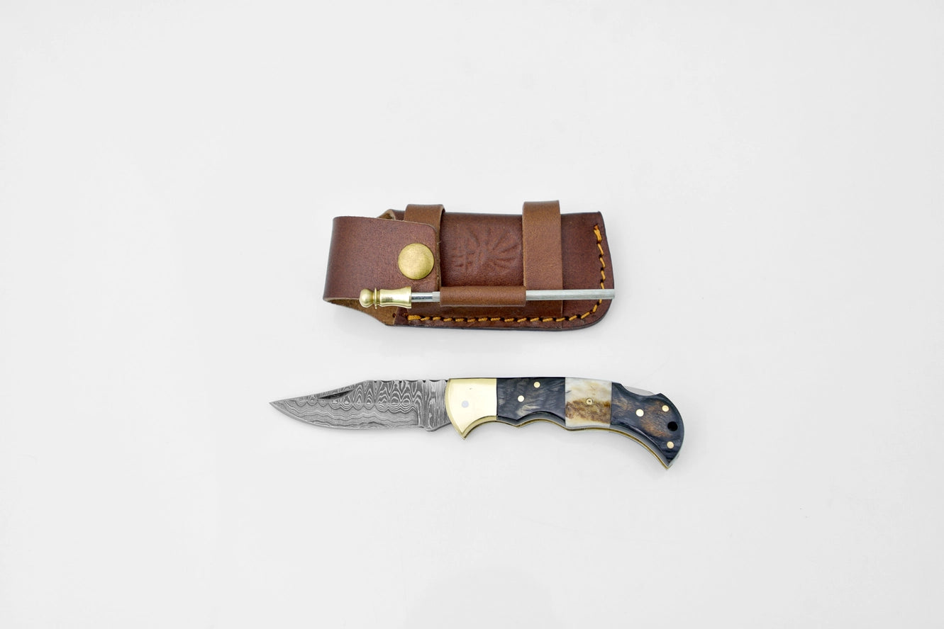 Damascus Steel Pocket Knife Black Diamond Wood and Stag Horn