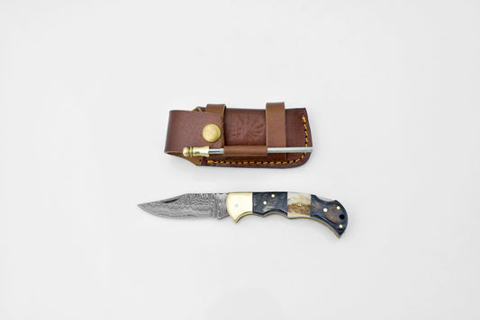 Damascus Steel Pocket Knife Black Diamond Wood and Stag Horn